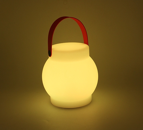LED-RGB-Lampe mit Griff