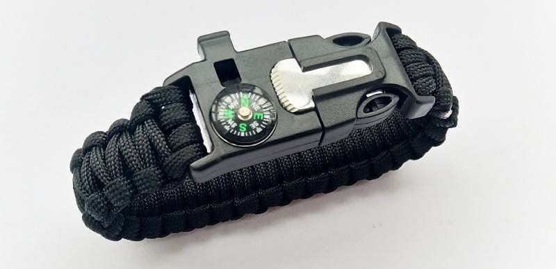 Paracord-Armband mit Seil und Kompass