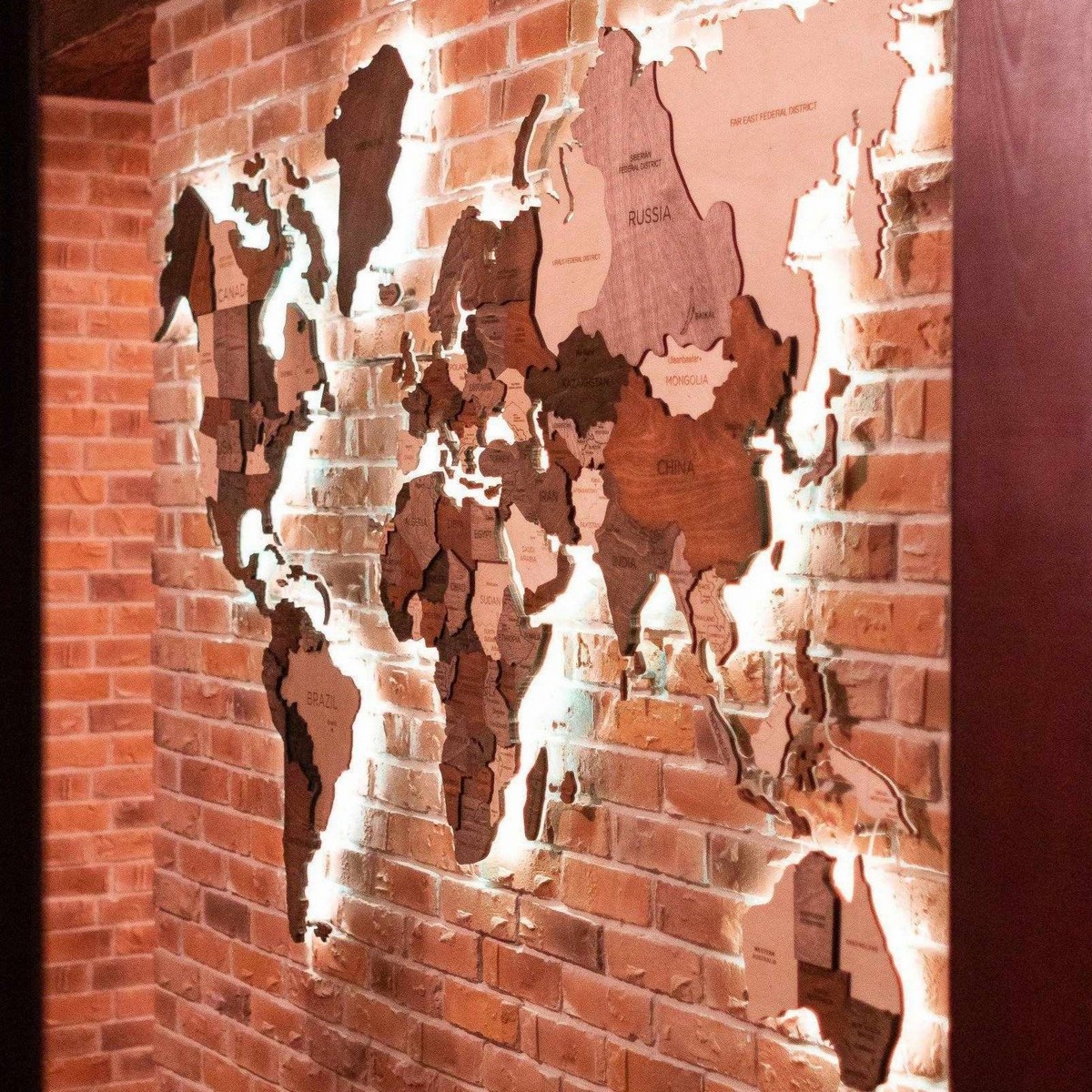 hölzerne Weltkarte Wandkunst mit LED-Licht