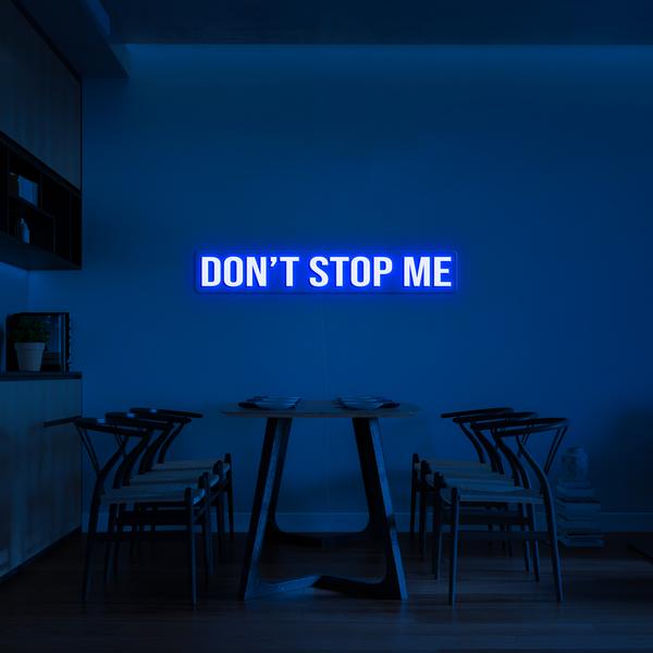 LED-Neon-3D-Lichtzeichen an der Wand - DON´T STOP ME
