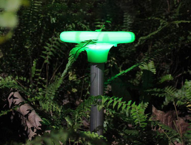 Maulwurfabwehrmittel mit dekorativer LED-Lampe