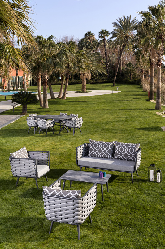 Luxus-Gartensofa-Sitzgruppe für die Terrasse aus Aluminium